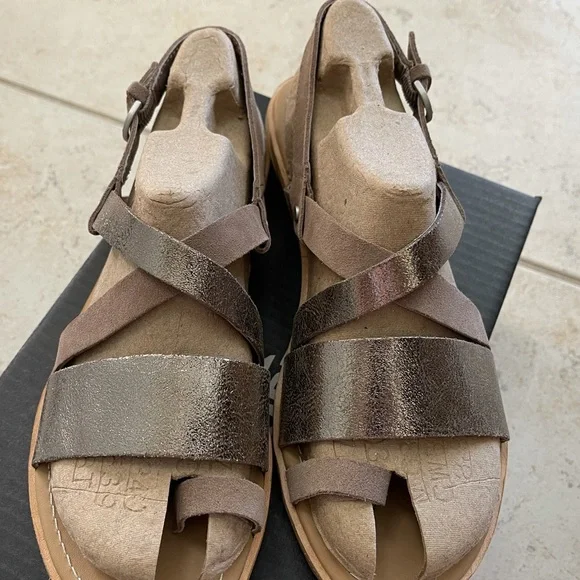 New SOREL Ash Brown Metallic Ella Leather Sandals - Picture 5 of 6